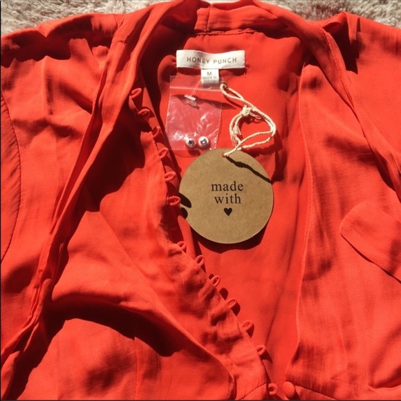❤️ Sexy Red V-Neck Button Up Romper NEW S - Picture 5 of 8